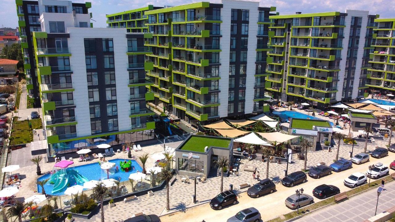 Dava Aparthotel Pool & Spa Mamaia Nord 那沃达利 外观 照片