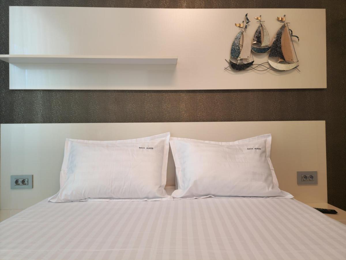 Dava Aparthotel Pool & Spa Mamaia Nord 那沃达利 外观 照片