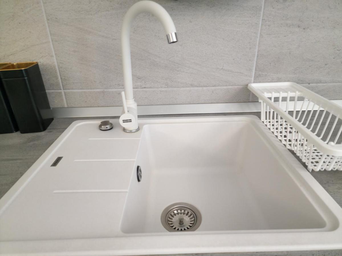 Dava Aparthotel Pool & Spa Mamaia Nord 那沃达利 外观 照片