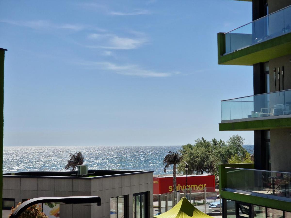 Dava Aparthotel Pool & Spa Mamaia Nord 那沃达利 外观 照片